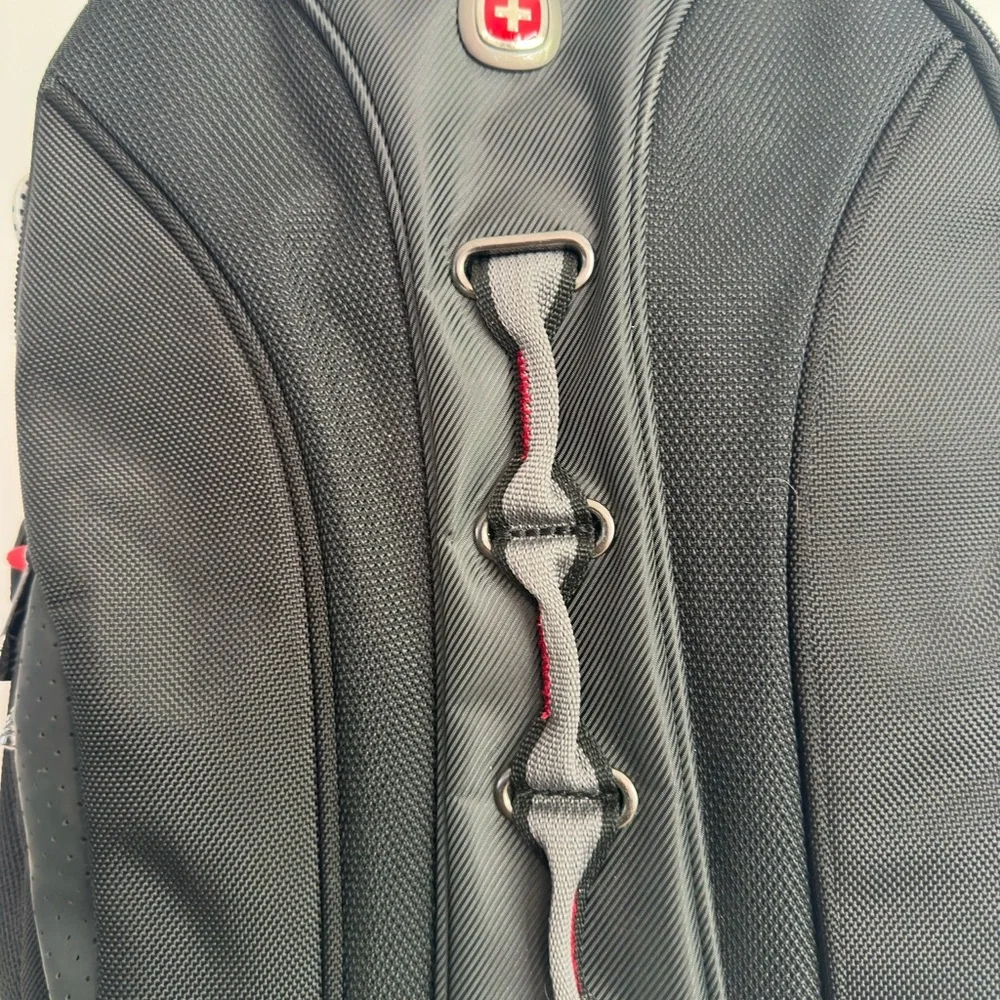 SwissGear‎ Black Backpack Durable and Practical